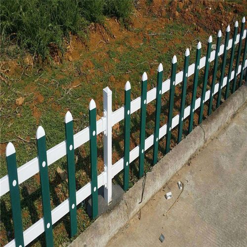 pvc草坪护栏花园绿化塑钢护栏绿化带隔离护栏园林篱笆